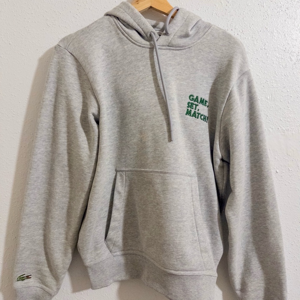 Lacoste Gray “Game, Set, Match” Unisex Hoodie. Women’s Small.